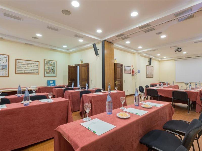 Condesa De Chinchon Hotel Buitenkant foto