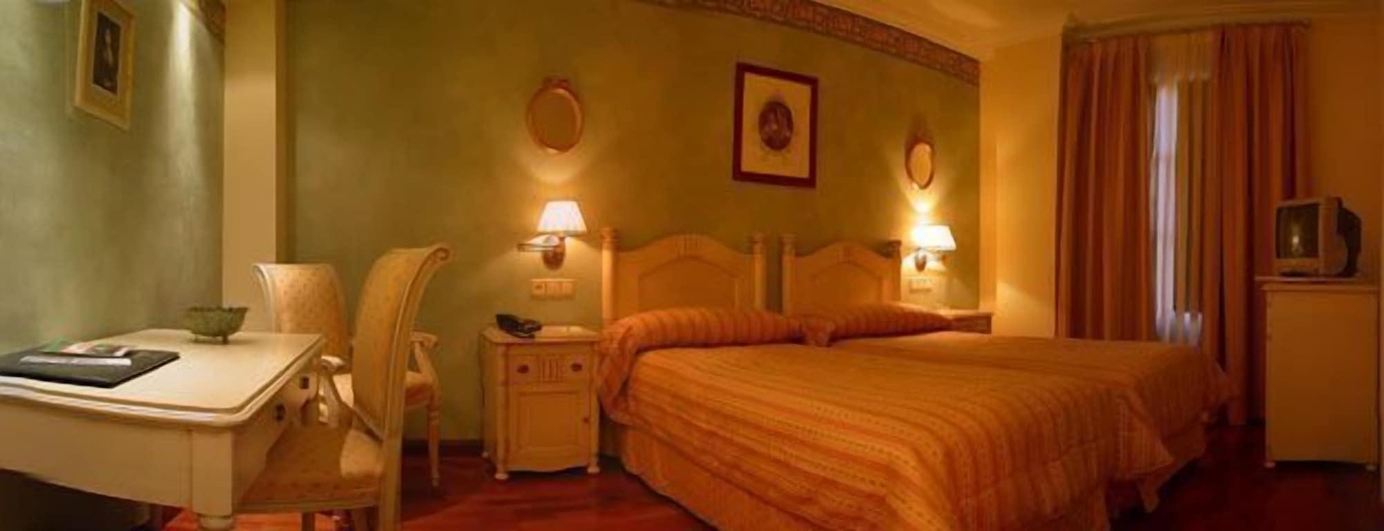 Condesa De Chinchon Hotel Buitenkant foto